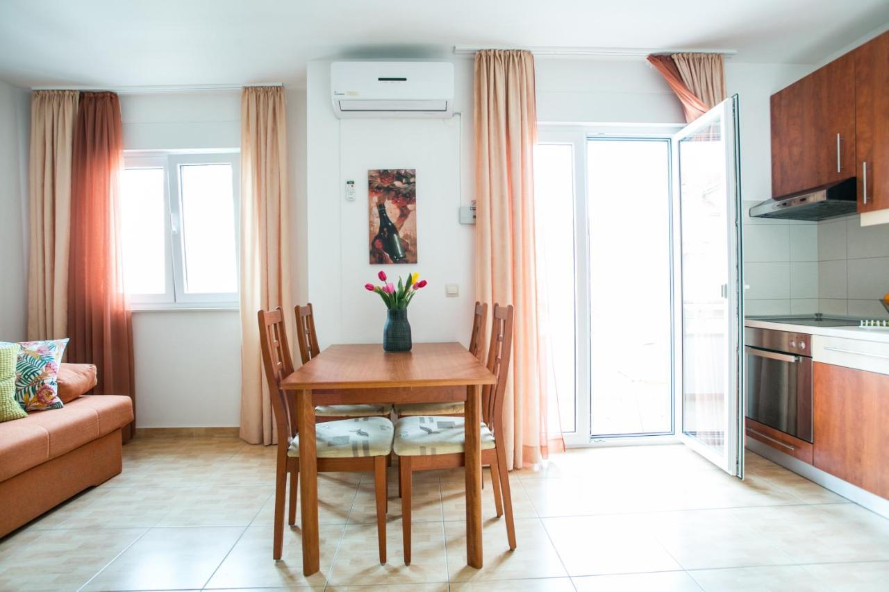 Apartament Bili *